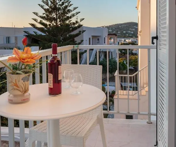 Apartment John's & Parikia (Paros)