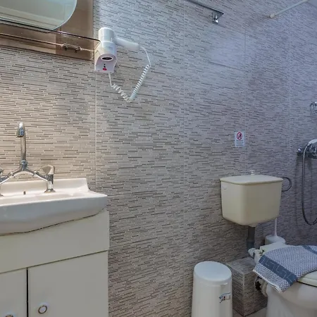 Appartement John's &