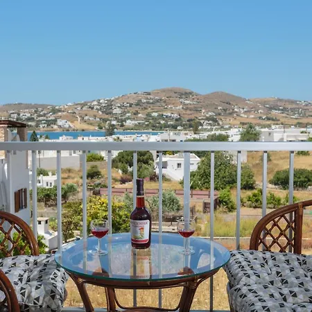 Appartement John's & *