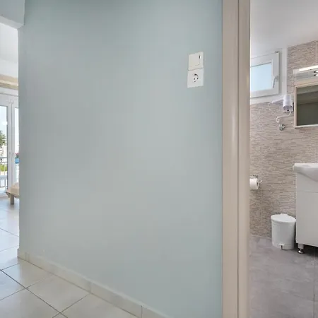 Appartement John's & *