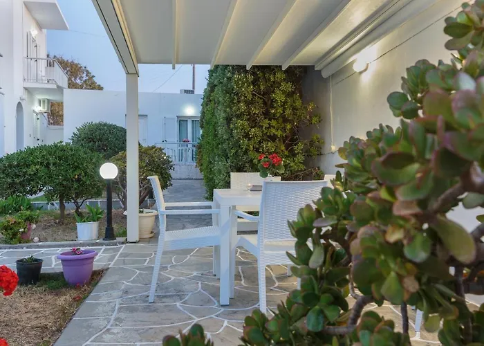 John's & Lägenhet Páros